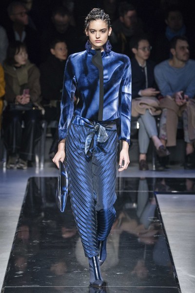 کالکشن مدل لباس زنانه پاییز ۲۰۱۹ جورجیو آرمانی