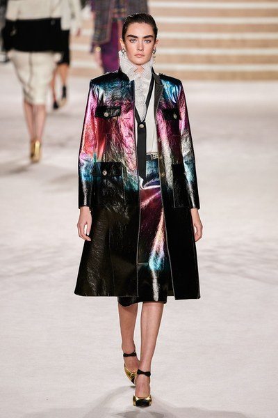 کالکشن مدل لباس زنانه پاییز ۲۰۲۰ شنل