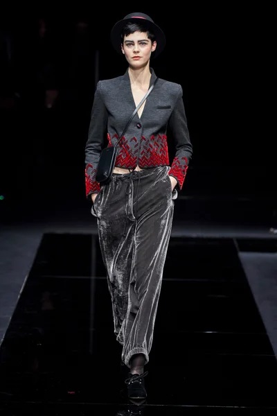 کالکشن مدل لباس زنانه پاییز ۲۰۲۰ جورجیو آرمانی