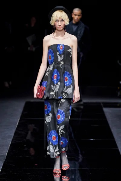 کالکشن مدل لباس زنانه پاییز ۲۰۲۰ جورجیو آرمانی