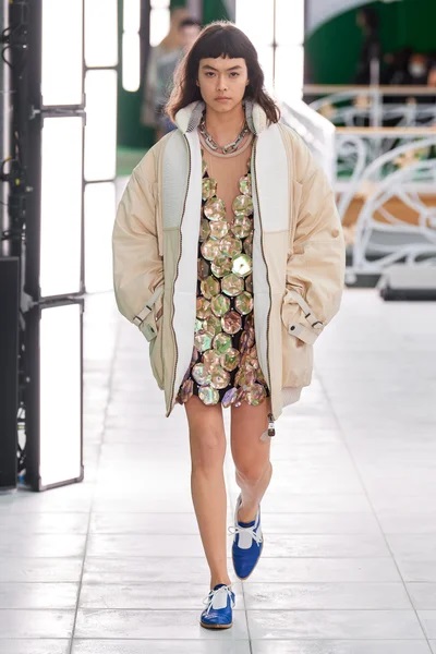 مدل لباس زنانه بهار ۲۰۲۱ لویی ویتان