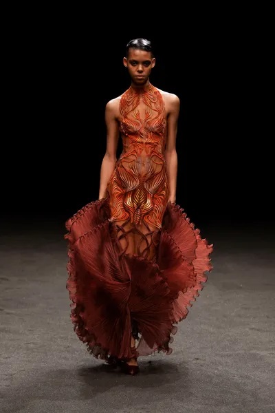 کالکشن مدل لباس زنانه کوتور بهار ۲۰۲۱ آیریس ون هرپن