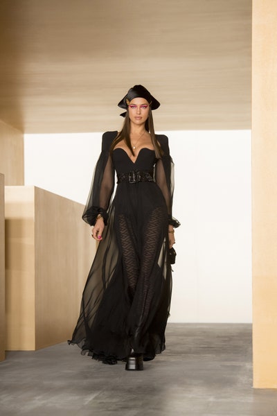 کالکشن مدل لباس زنانه پاییز ۲۰۲۱ ورساچه
